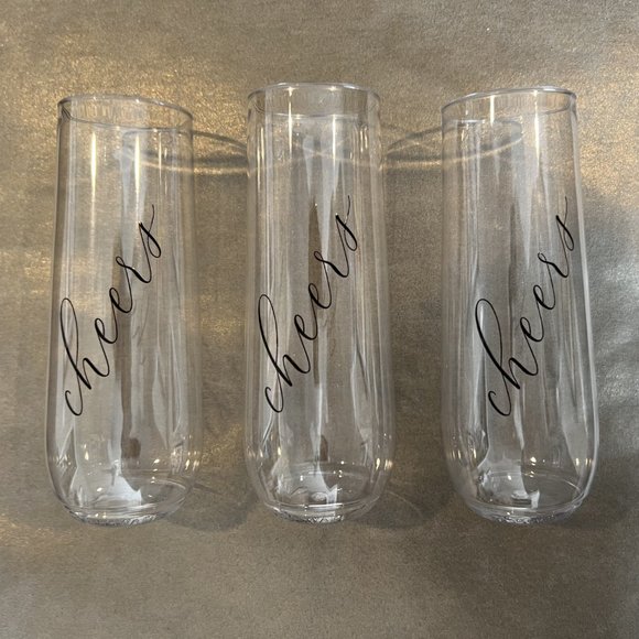 Set of 12 "Cheers" Shatter-Proof Champagne Flutes - Picture 2 of 8